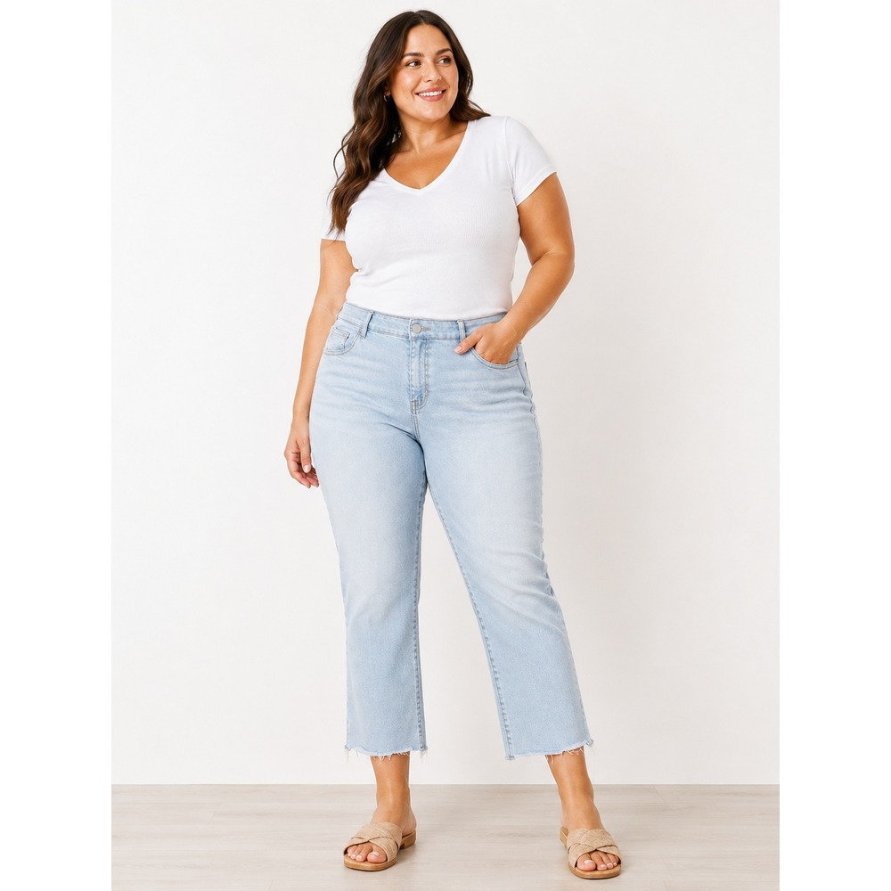Democracy "Ab"solution Light Wash Raw Hem Cropped Straight Leg Jeans Plus 16W